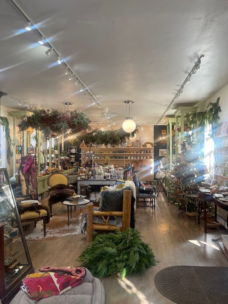 Finding Wylde Cafe in Redstone's Historic District