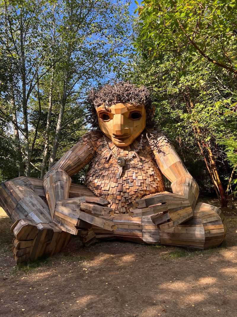 A Peacekeeping Giant Waiting Just Past The Parking Lot
