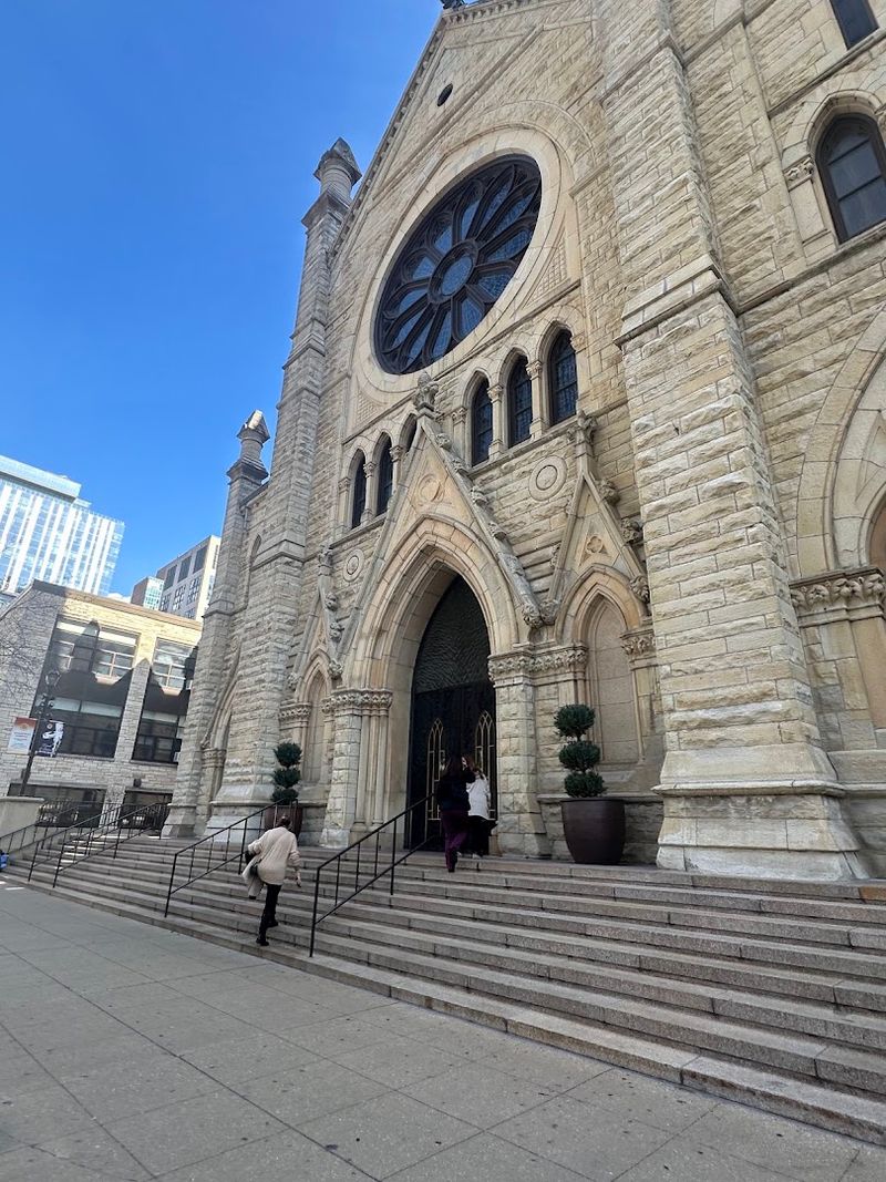 A Piece Of Chicago's Gangster History Next Door