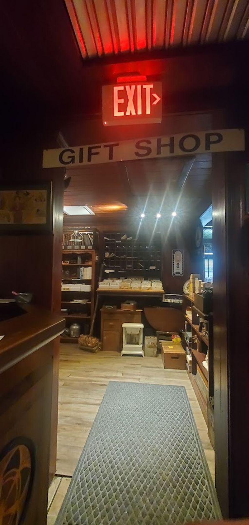 The Rustic Interior That Pulls You Right In