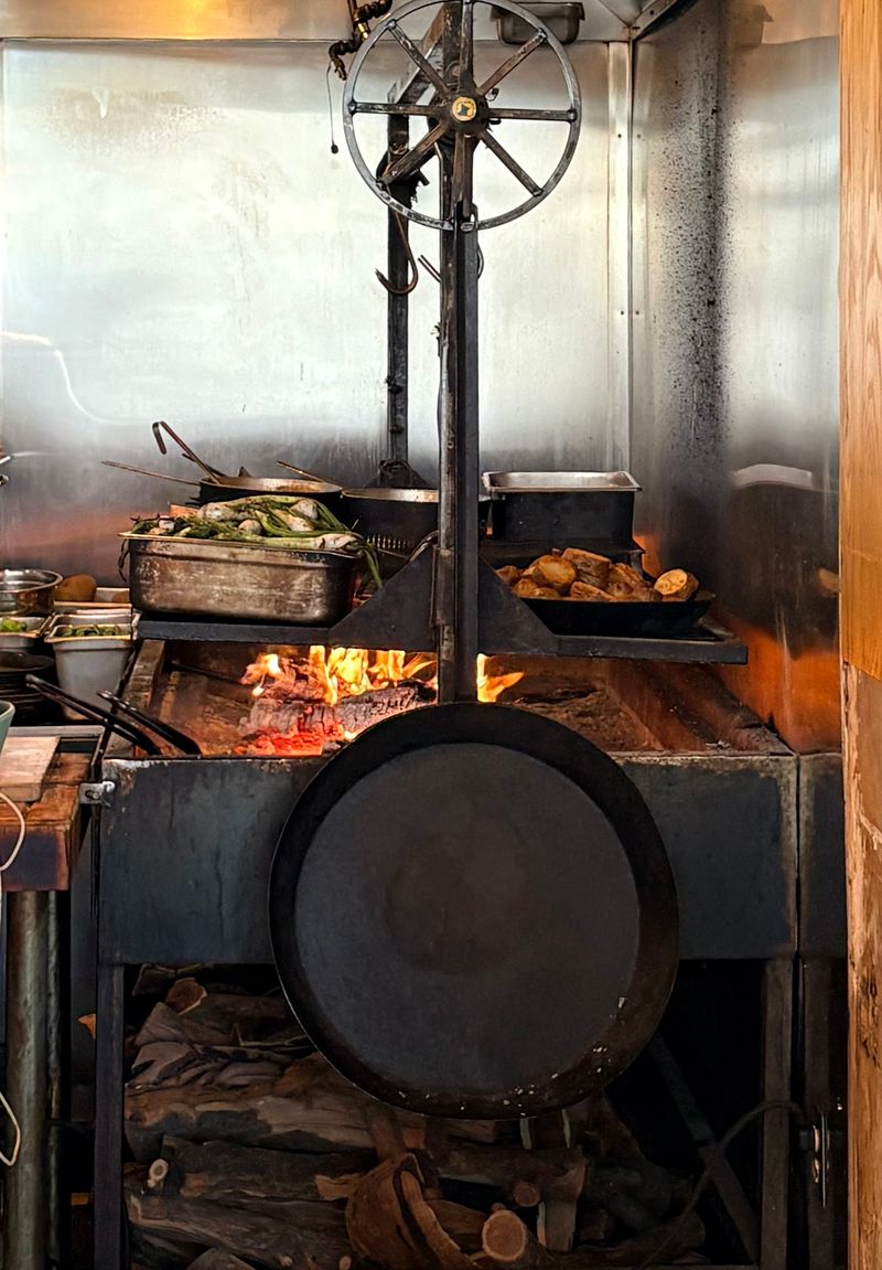 A Pocket-Sized Sonoran Kitchen On Grand Avenue