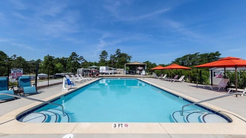 A Pool That Keeps Its Cool