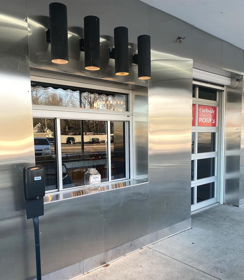 Savor The Neighborhood As Part Of Dinner