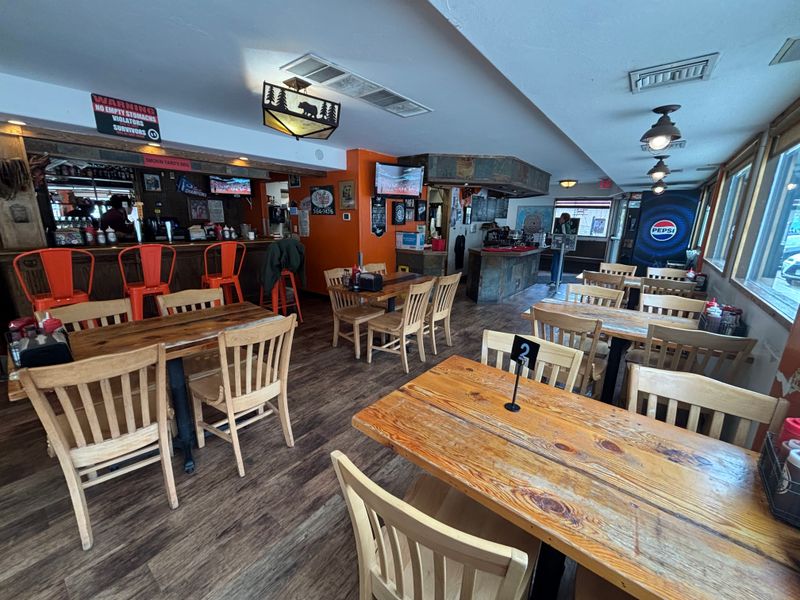 Right In Town, No Fuss