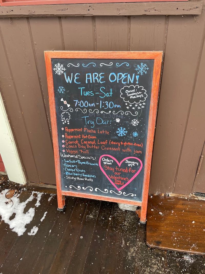 A Bakery That Sells Out Fast