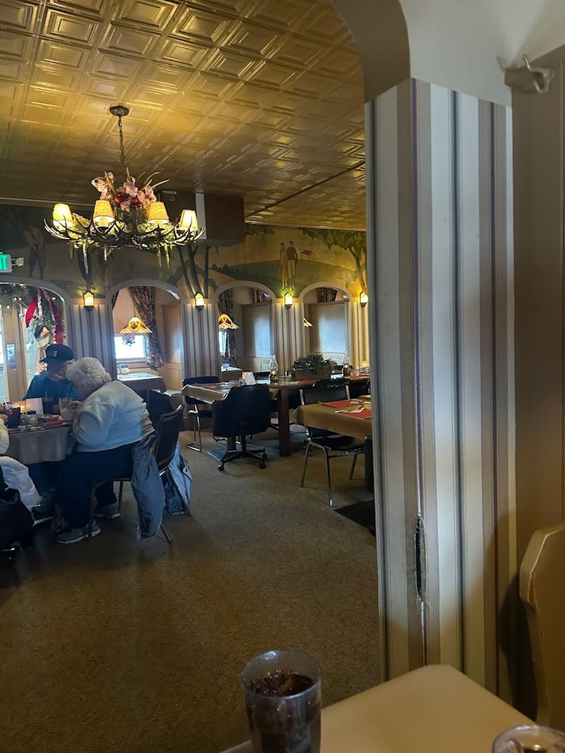 Perfect for Groups and Special Occasions