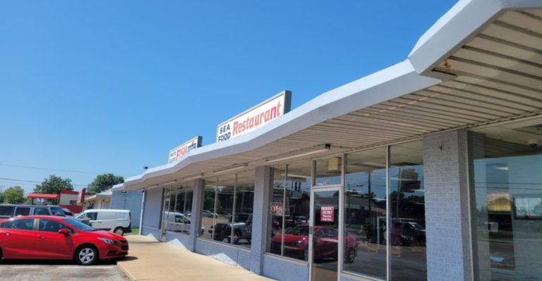 A Quiet Oklahoma Gem Known For Exceptionally Good Seafood
