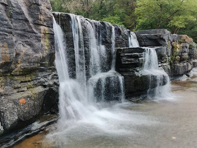 A Quiet Swimming Hole With Natural Charm A Quiet Swimming Hole With Natural Charm