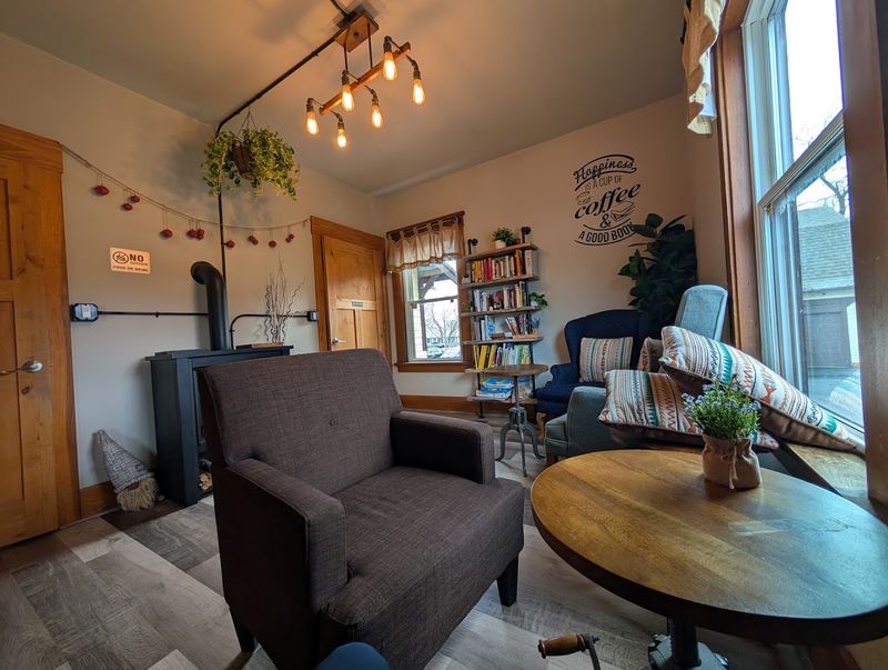 A Reimagined Vintage Home