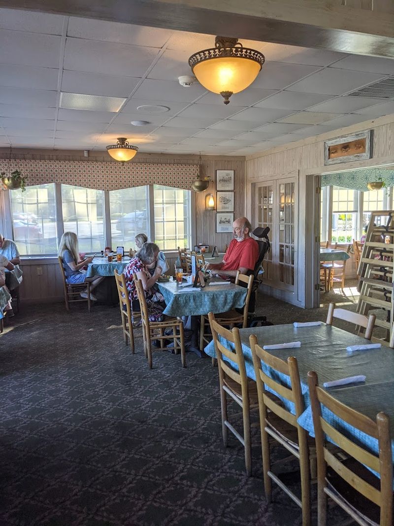 A Relaxed Atmosphere That Feels Genuinely Comfortable