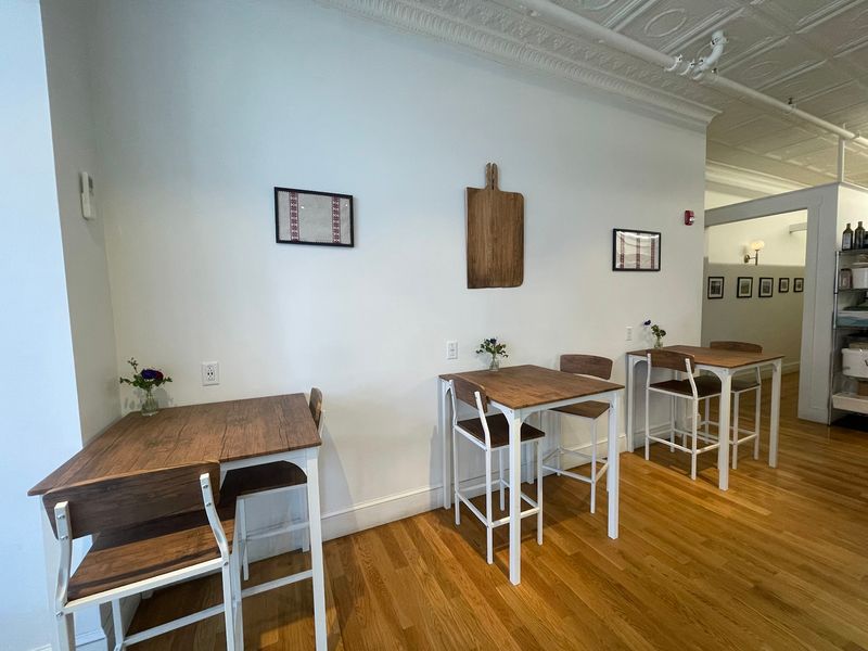 A Relaxed Space With Warm, Personal Service