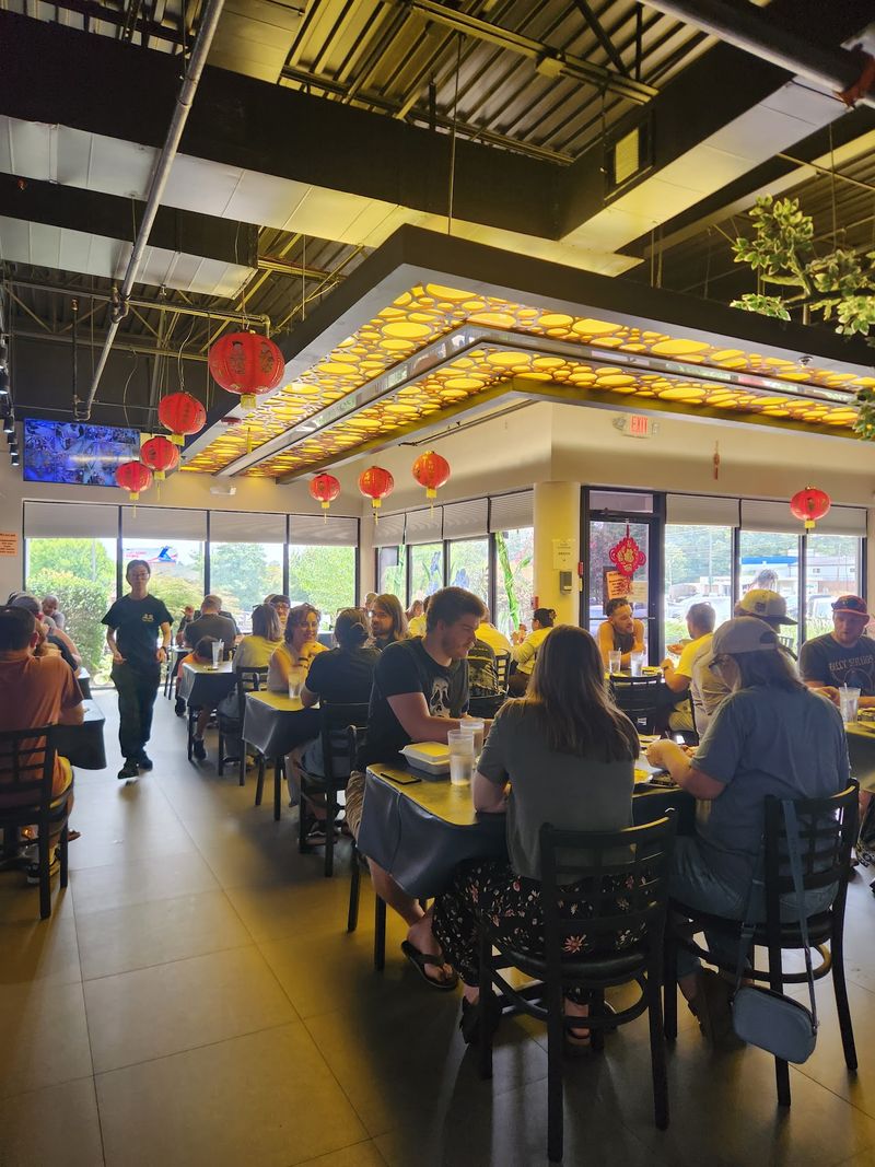 A Restaurant Hiding Inside A Grocery Store