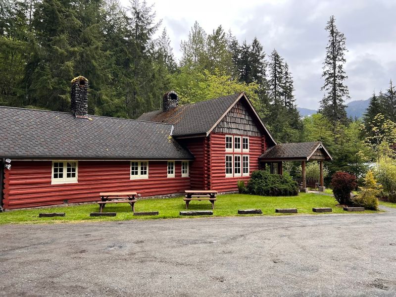 A Restaurant With Deep Mountain Roots