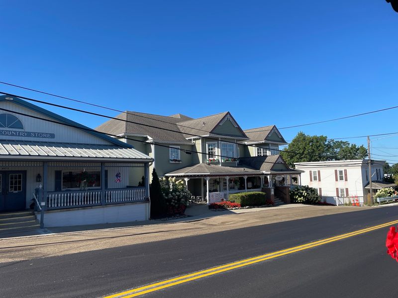 A Restaurant With Deep Roots In Amish Country