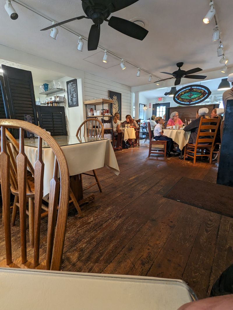 The Cozy Atmosphere That Wraps Around You