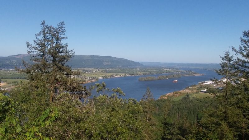 A River Town on the Edge of Wahkiakum County