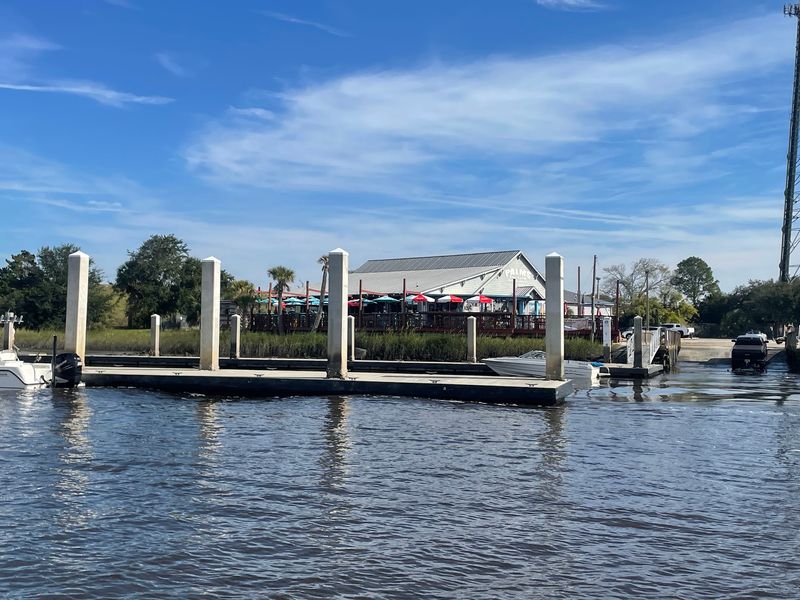 A Riverside Address That Feels Miles From Everything A Riverside Address That Feels Miles From Everything