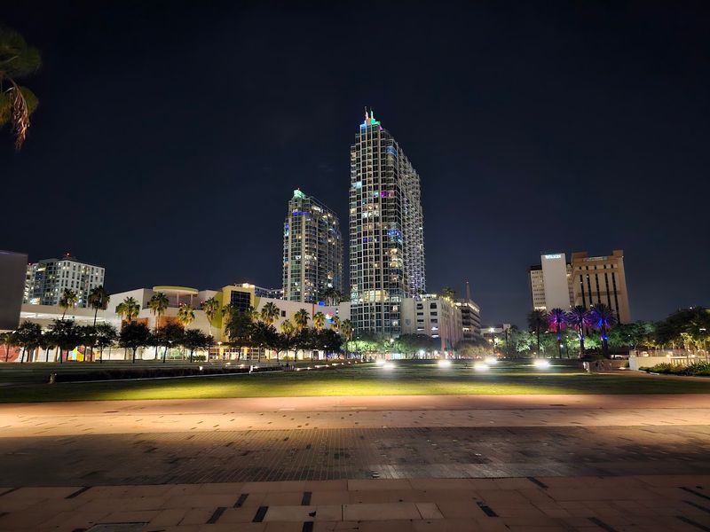 Stunning Views Of The Hillsborough River And Downtown Skyline