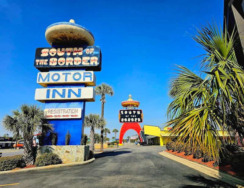 A Roadside Empire Built On Puns and Prohibition