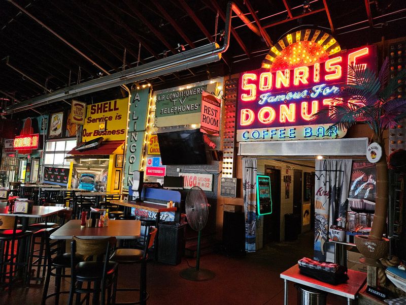 A Roadside Stop On Springfield's Stretch Of Route 66