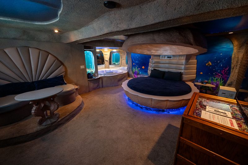 Fantasy Suites That Commit To The Bit