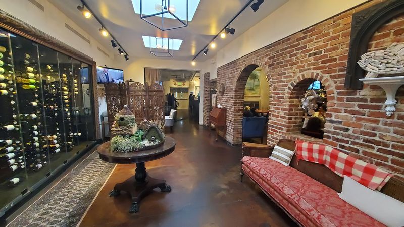 A Rustic-Chic Interior With Rooms That Each Have Their Own Feel