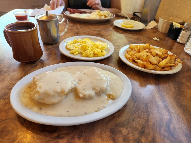 A San Juan Street Breakfast Stop With A Quiet Reputation