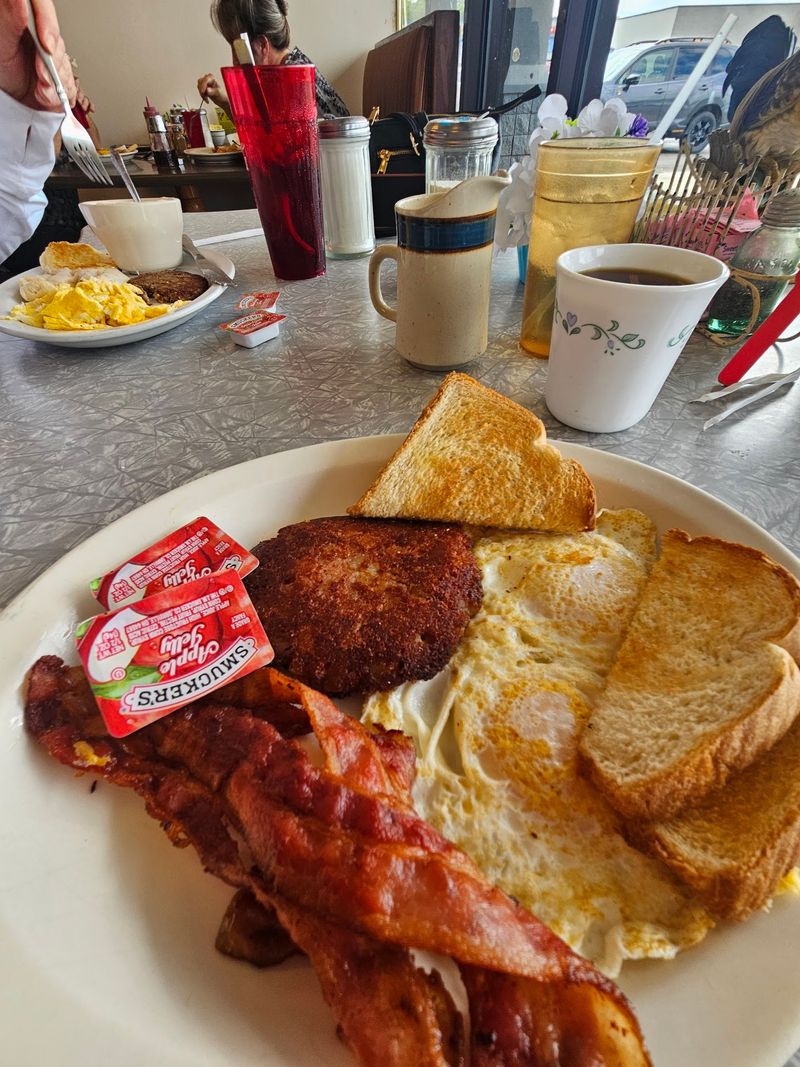 A Scenic Route Breakfast Worth The Detour