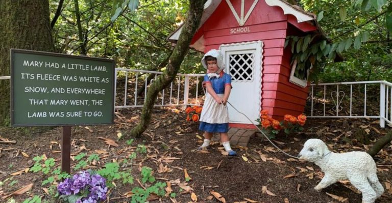 A Secret Oregon Amusement Park That Feels Like A Family Dream Destination