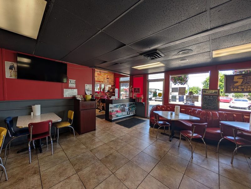 Wally's Drive-In: Classic Americana Served With A Side Of Nostalgia