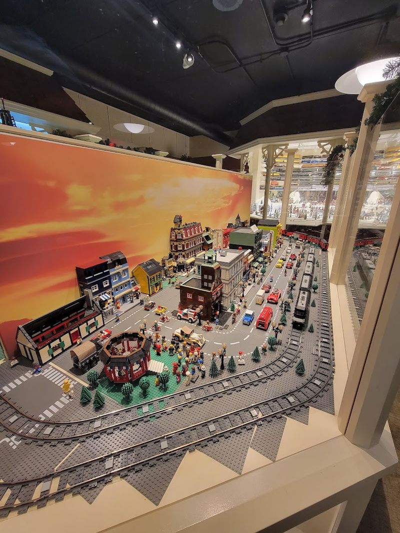 Day-To-Night Lighting That Transforms Every Display