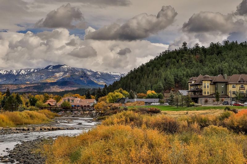 A Setting on the San Juan River That Makes the Whole Town Feel Like the Amenity A Setting on the San Juan River That Makes the Whole Town Feel Like the Amenity
