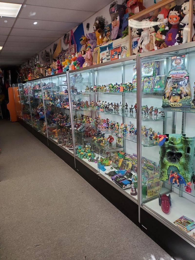 A Shop That Works for Families and Collectors Equally Well A Shop That Works for Families and Collectors Equally Well