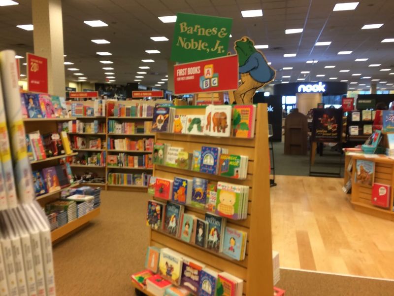 Barnes And Noble Anchors The Bookworm Corner