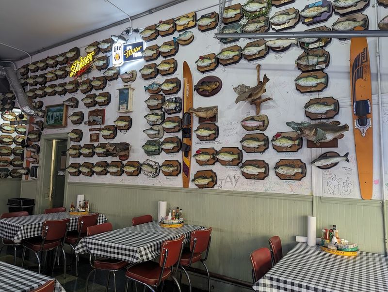The No Frills Seafood Counter That Locals Swear By