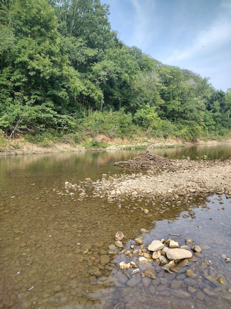 A Simple Place With Scenic Surroundings A Simple Place With Scenic Surroundings