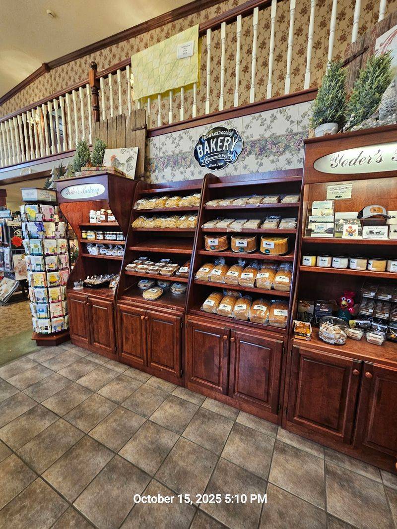 A Slice Of Amish Country On Columbia Street