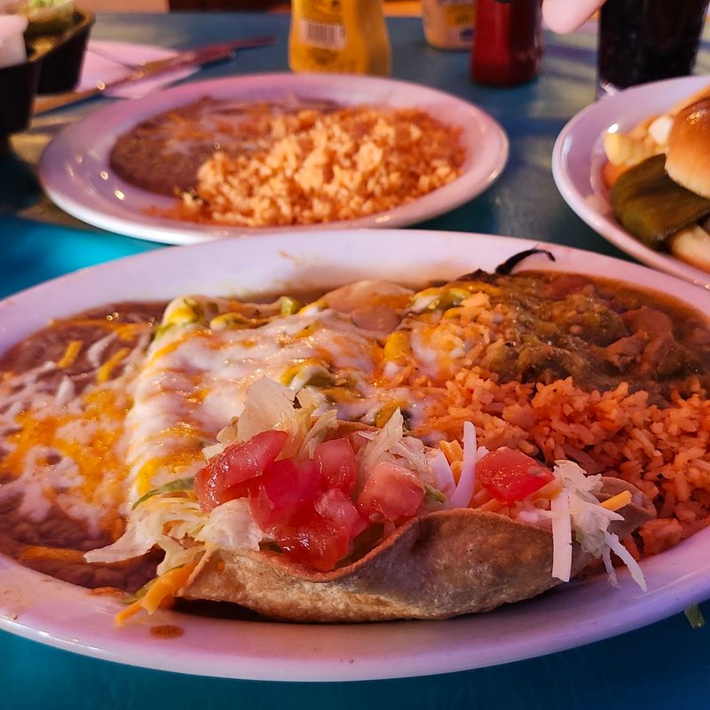 A Slice of New Mexico on Alma School Road