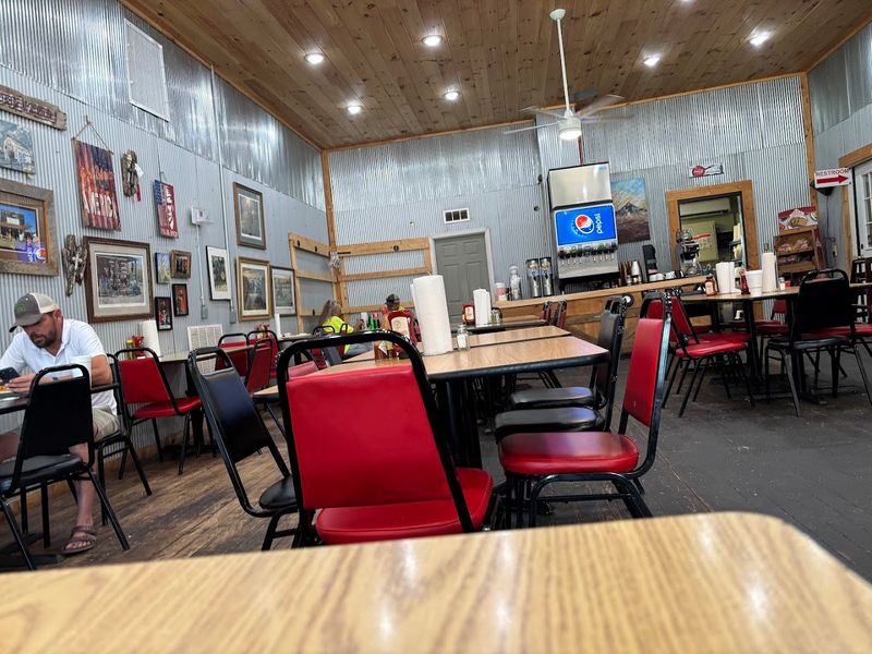 A Small Dining Room With a True Local Feel