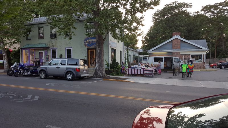 Stroll-Friendly Downtown Core