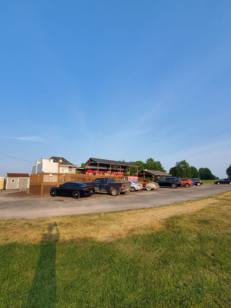 Family Friendly And Country Calm