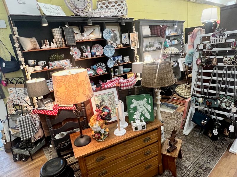 A Small Town With Big Antiquing Roots