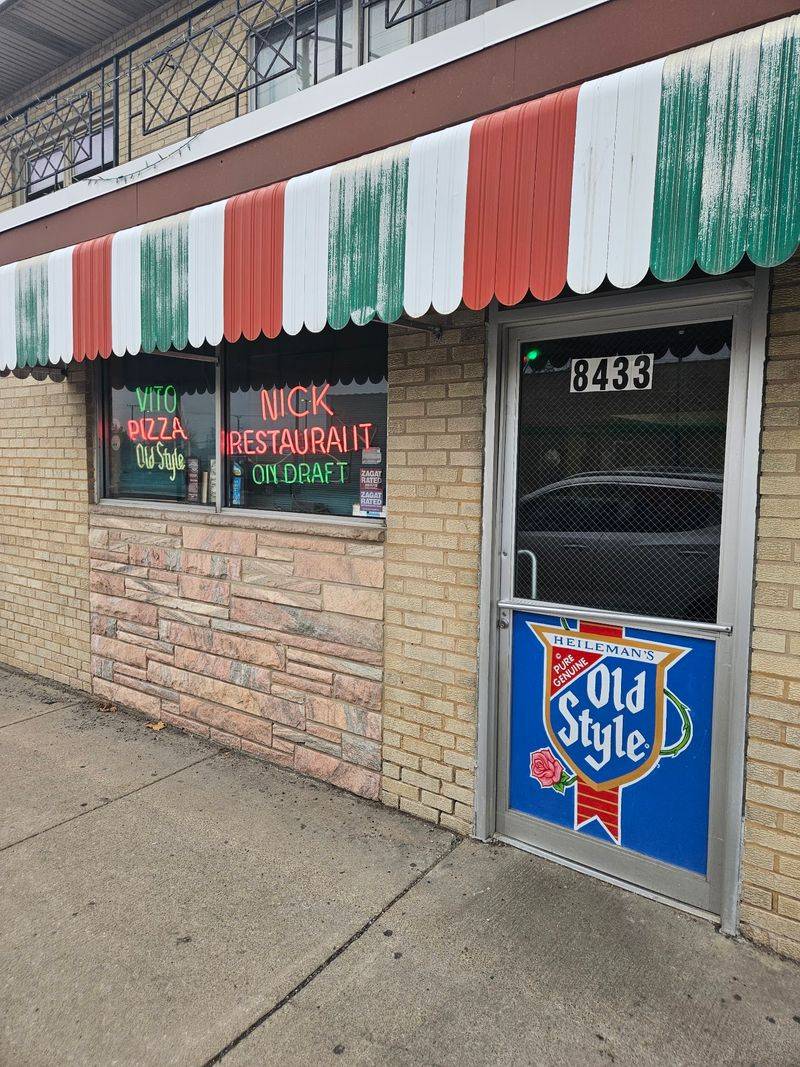 A South Side Landmark on Pulaski Road