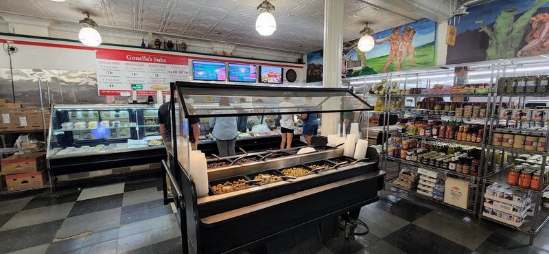 A Southwest Detroit Classic That Has Been Slicing Since 1946