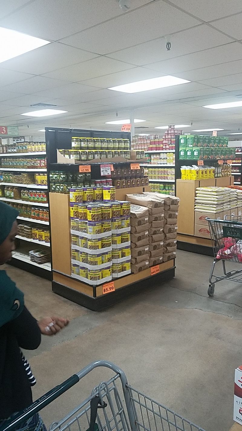 A Spice Aisle That Runs From Cinnamon to Za'atar A Spice Aisle That Runs From Cinnamon to Za'atar
