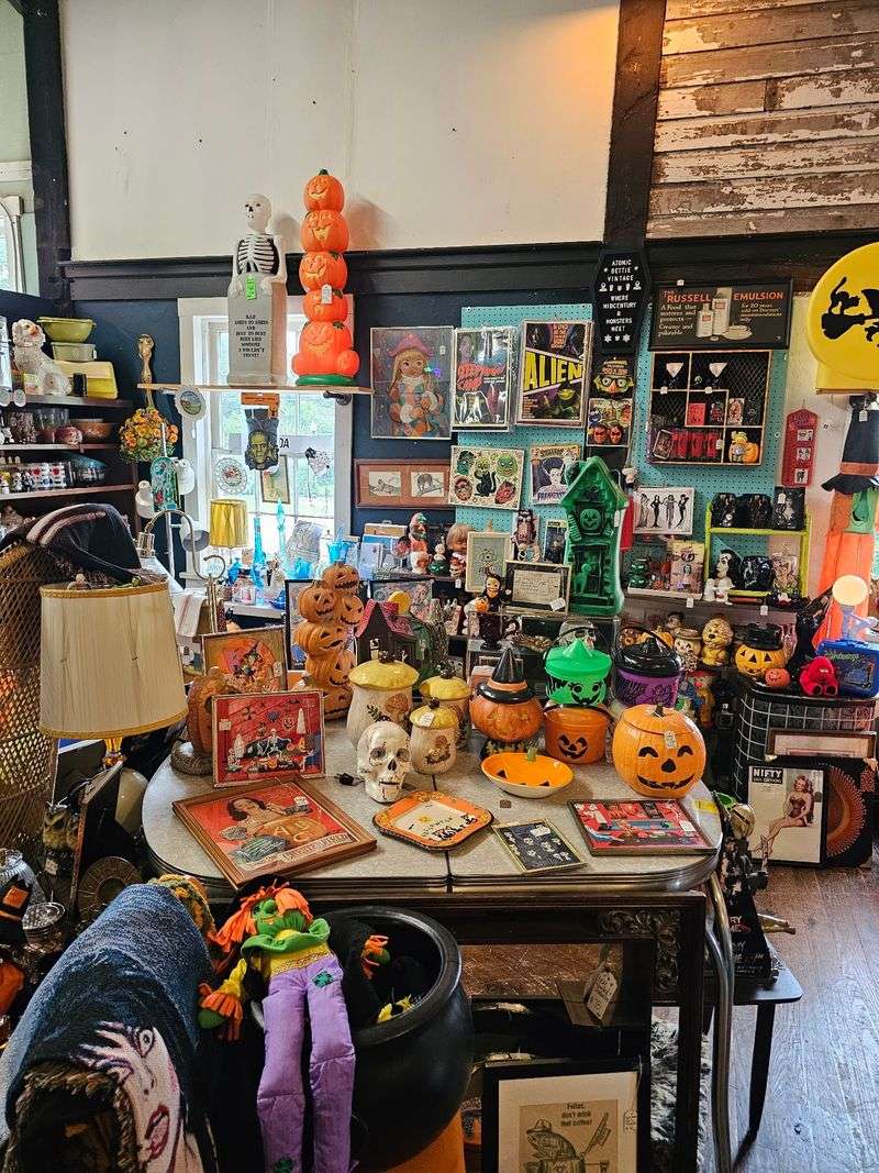 A Spooky Find on East Market Street