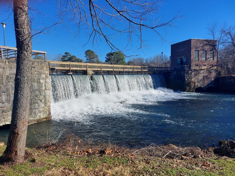 Where Cold Water Rises From Deep Underground