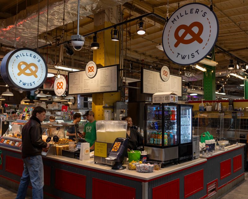 Operating Hours That Favor Early Birds