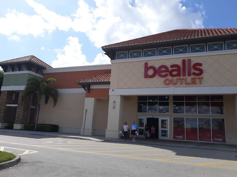 A Store Built Around Everyday Value