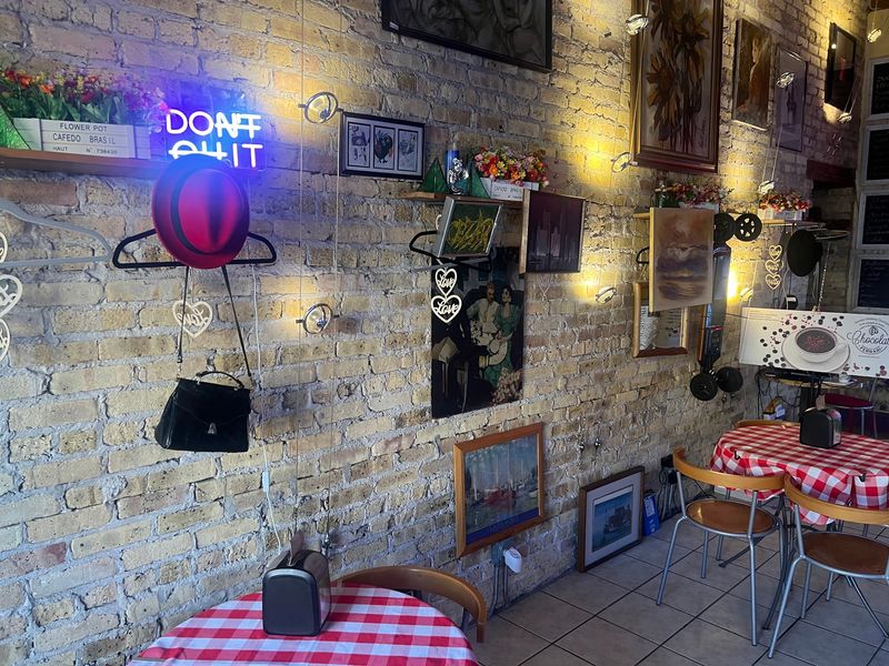 A Storefront Cafe On Chicago's Northwest Side